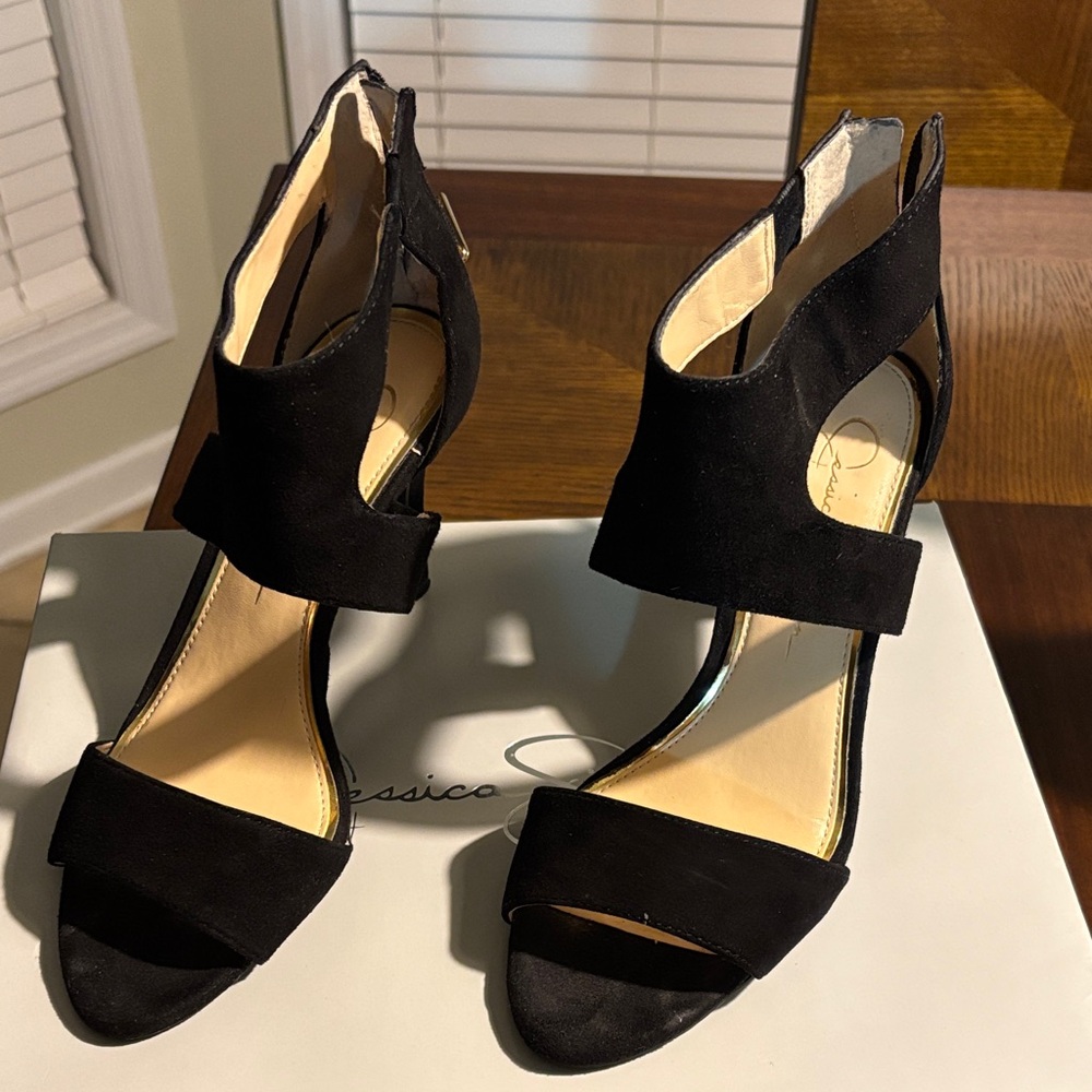 Jessica Elegant Black Heeled Sandals